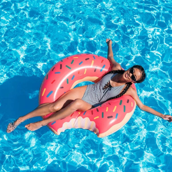 Duże koło dmuchane donut różowy 120cm materac do wody pływania na basen xxl - obrazek 2